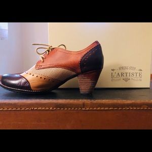 Spring Step L’Artiste Low Cut Bootie